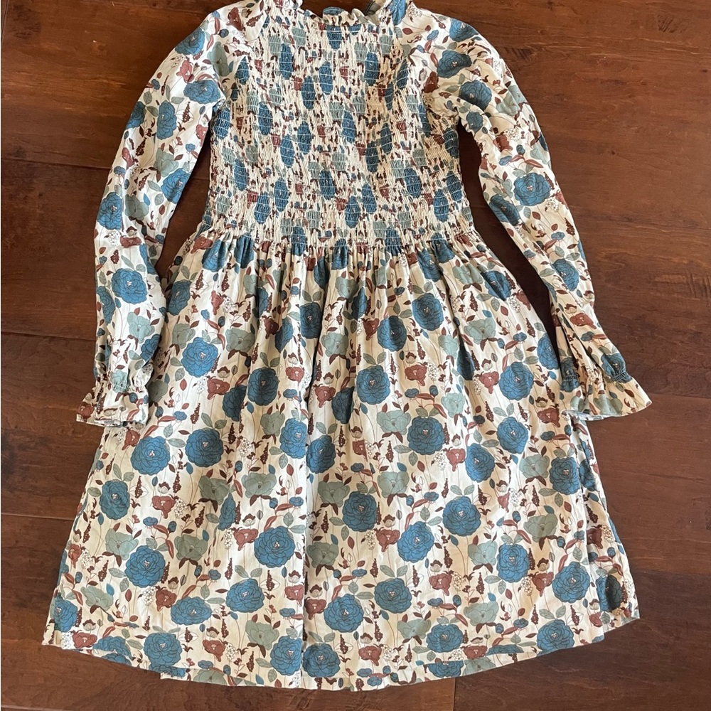 Neck & Neck Smocked Charming Floral Girls Dress with Blue Accents Size 8-9